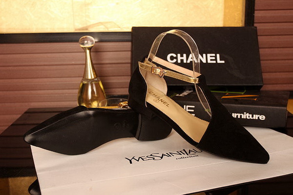 CHANEL t-strap Women--001